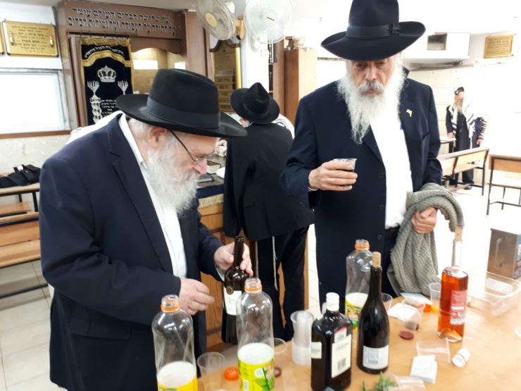 נחל'ה: אמירת לחיים לע"נ רב האסירים הרב אריה לוין