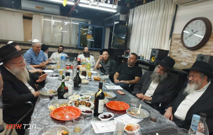 אור יהודה: התוועדות יום הולדת לעסקן החסידי