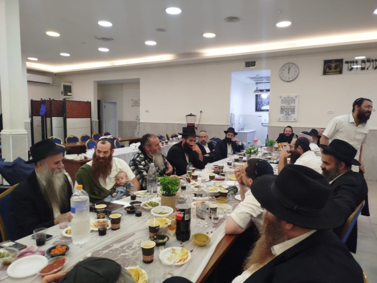 ראש חודש כסלו בקריית גת: התוועדות מיוחדת עם הרב פרידמן