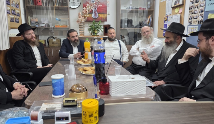 מנכ"ל ה'רשת' בביקור מרגש בת"ת "תפארת מנחם" ביתר עילית