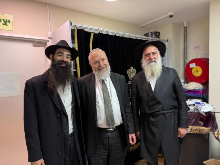 האדמו"ר מערלוי במצב קשה; אנא הוסיפו בתפילה