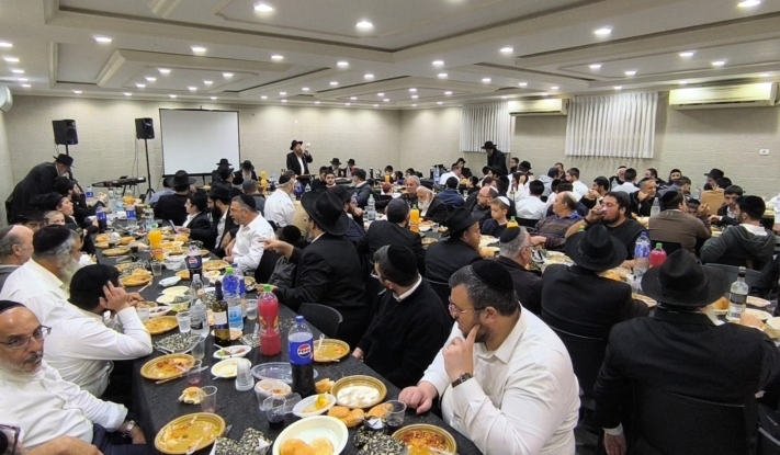 "פדה בשלום" באופקים: מאות השתתפו בהתוועדות המרכזית