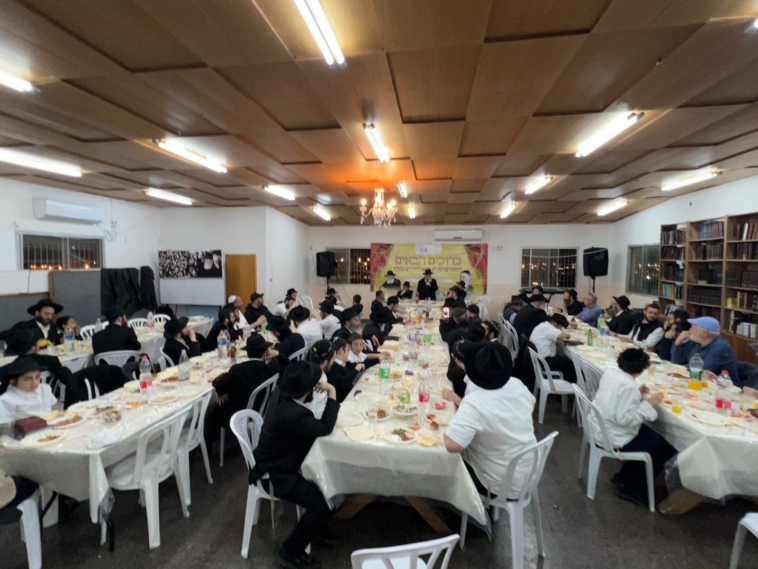 ילדי היישוב טל מנשה צעדו בתהלוכה לראשונה