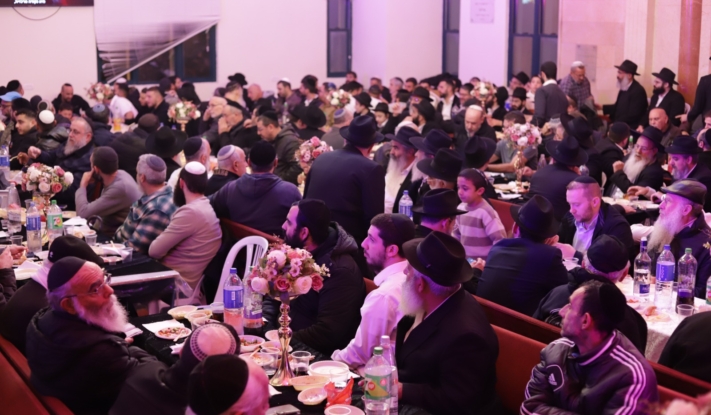 י"ט כסלו בקריית אתא: אנ"ש ומקורבים בכינוס מרגש ומרומם