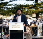 הרב שלאנגר הי"ד במבצע חנוכה