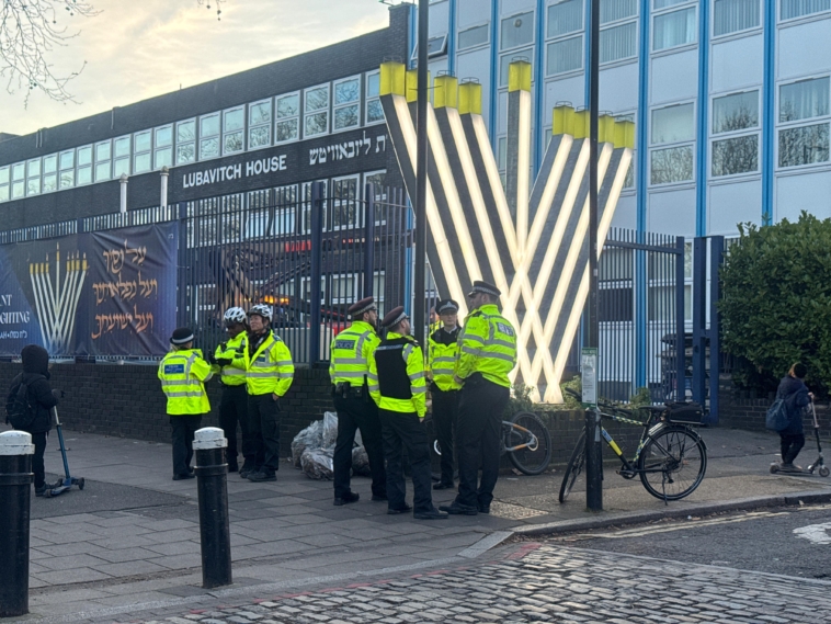 חנוכה: הלכות ומנהגים בסגנון שלא הכרתם