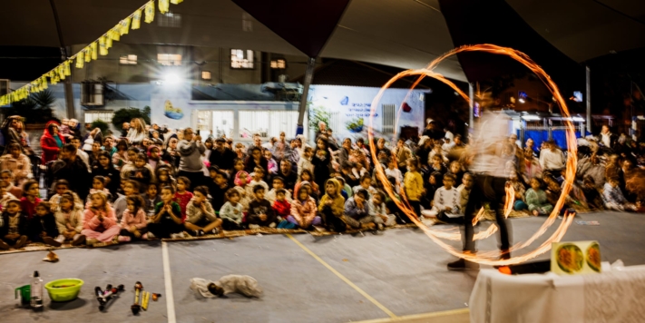 למעלה מ־500 תושבים באירוע חנוכה בעין גנים