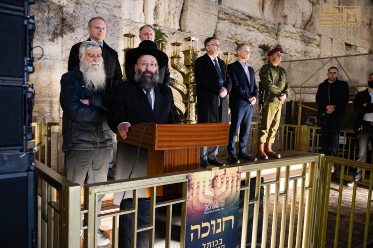 הכותל המערבי: נר חמישי הודלק הערב לזכר הנרצחים בסינדי