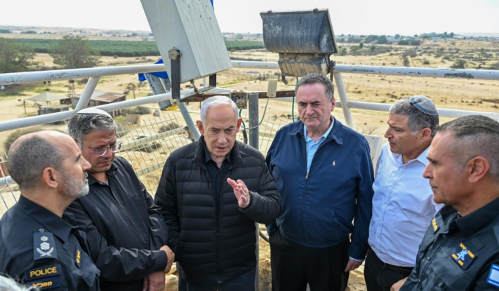 "התיישבות בקנה מידה שלא הכרנו": ראש הממשלה בסיור בנגב