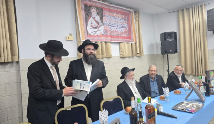 ברוב פאר והדר: הושק הספר 'טהרה ברורה' של שליח הרבי