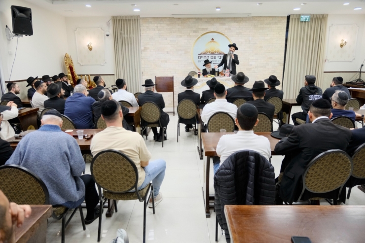 חבר מועצת חכמי התורה: הרב אלבז הצטרף לכוללים של הרבי