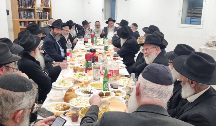 קבוצה תשמ''ה התכנסו בכפר חב''ד להתוועדות השנתית