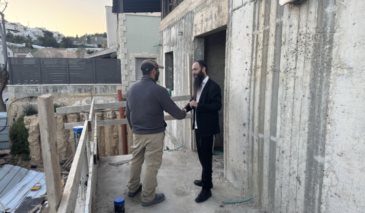 כשבן הדוד התגלה כאח...