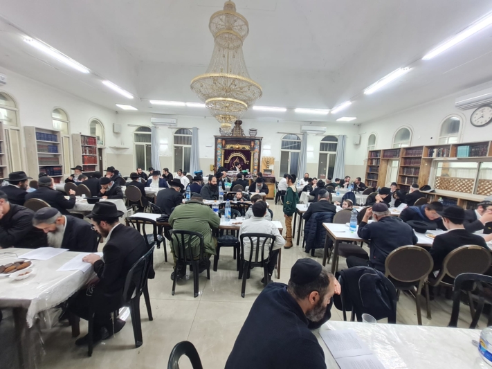 אנ"ש ותושבי עפולה העניקו מתנה אדירה לרבי לכבוד י"א ניסן