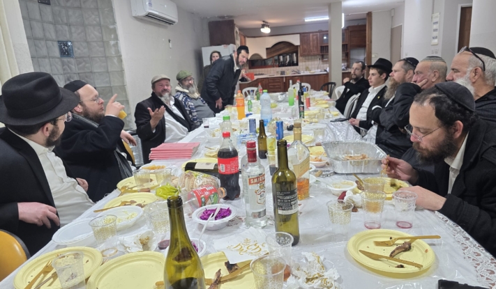 איש החסד ממירון חגג יומולדת, הידידים הגיעו לברך