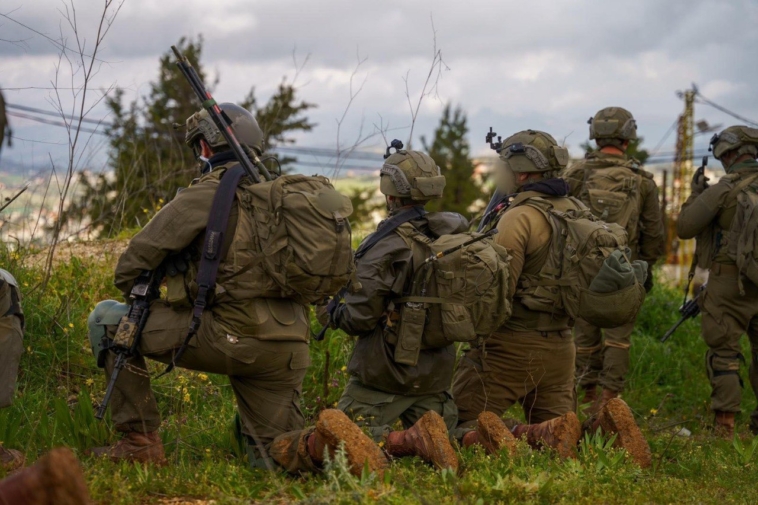 לזכות החיילים: קהילת 'בית הלוי' בוינה בשיעורים וחברותות