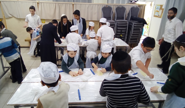 צפת: סיכום חודש ניסן בבית חב''ד בשכונת הדרום