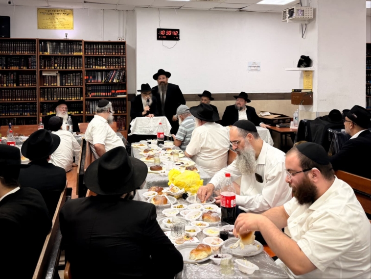 שלוחים חדשים לקפריסין: משפחת ניימרק מצטרפת